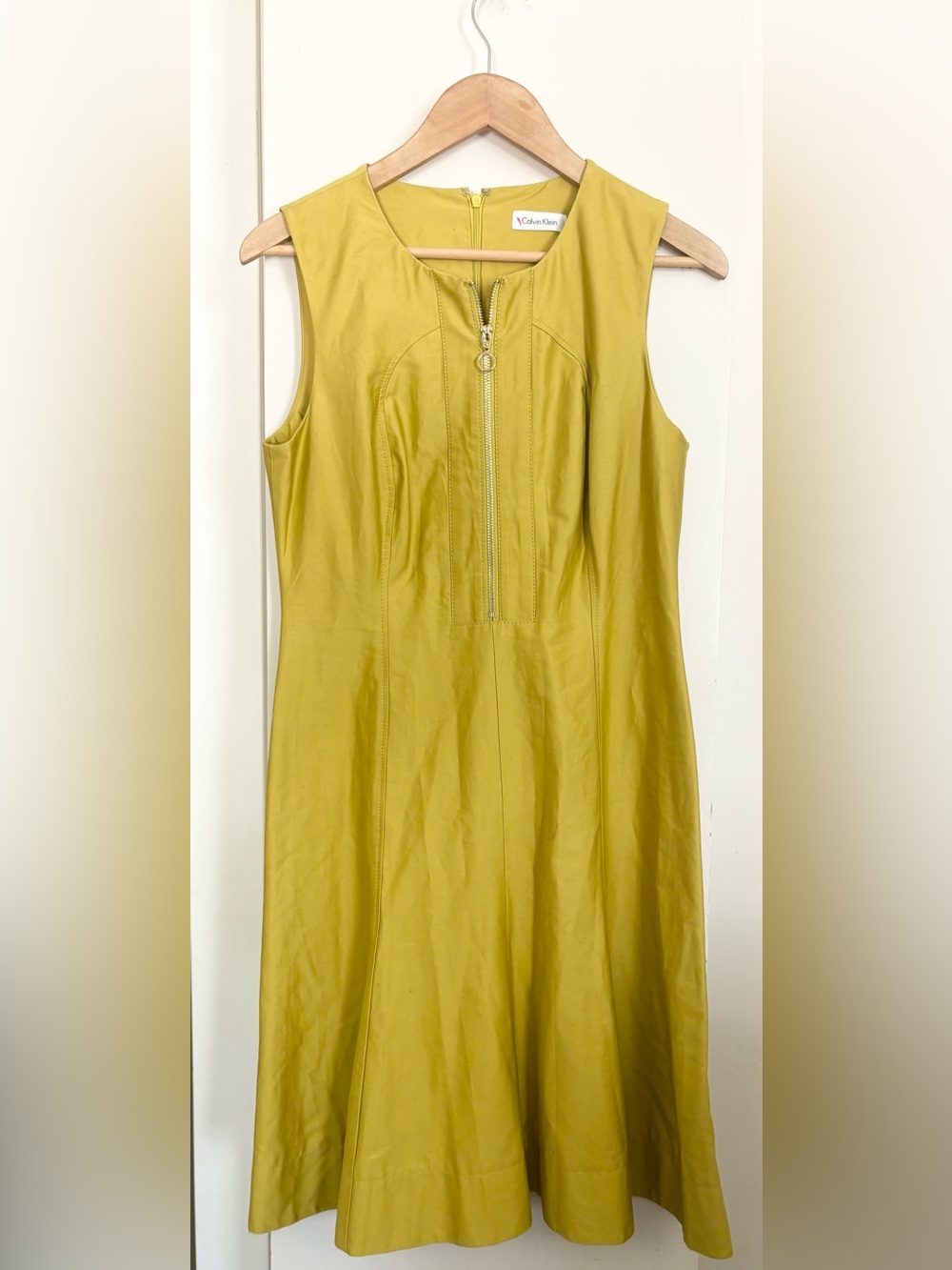 Calvin Klein Sleeveless Yellow-Green Zip Front Women's Dress